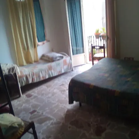 ゲストハウス Beautiful Double Room
